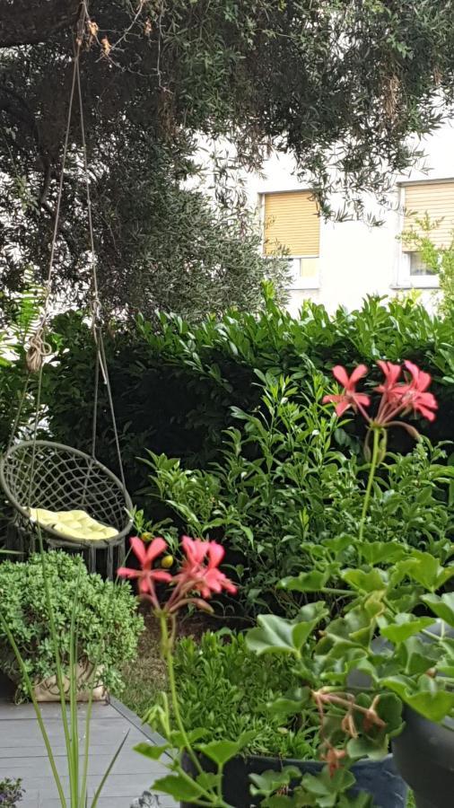 Vana & Tea Luxury * Split