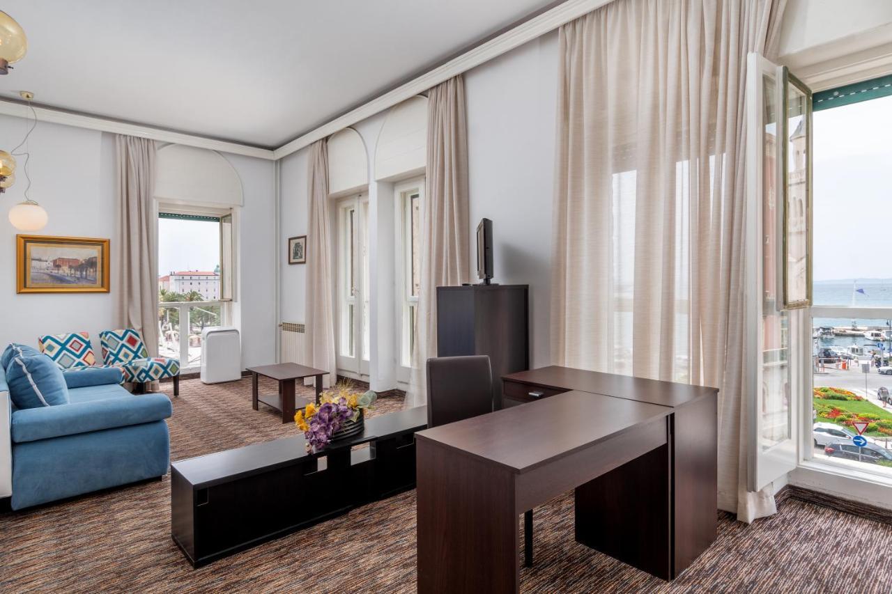 Bellevue 3* Split