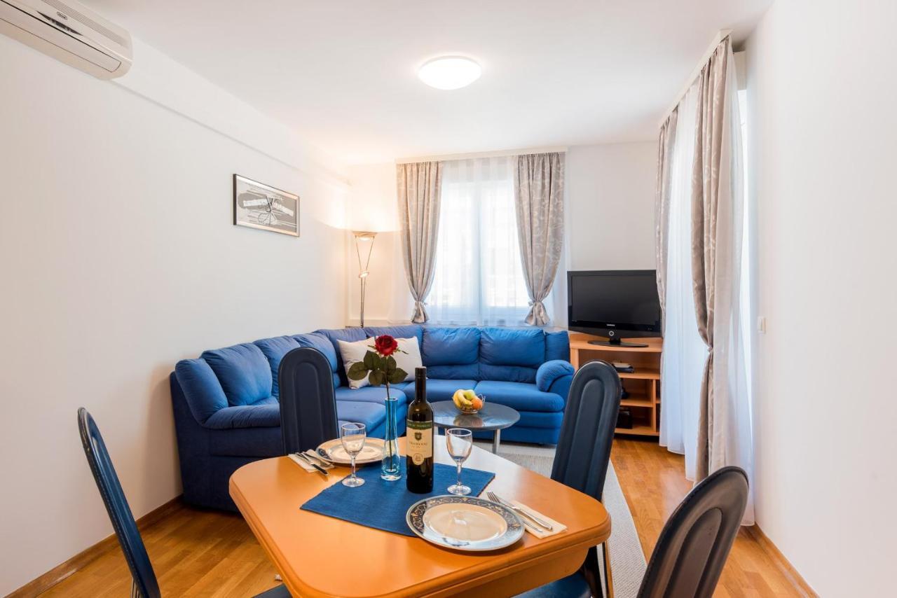 Blue Lagoon Apartment *
