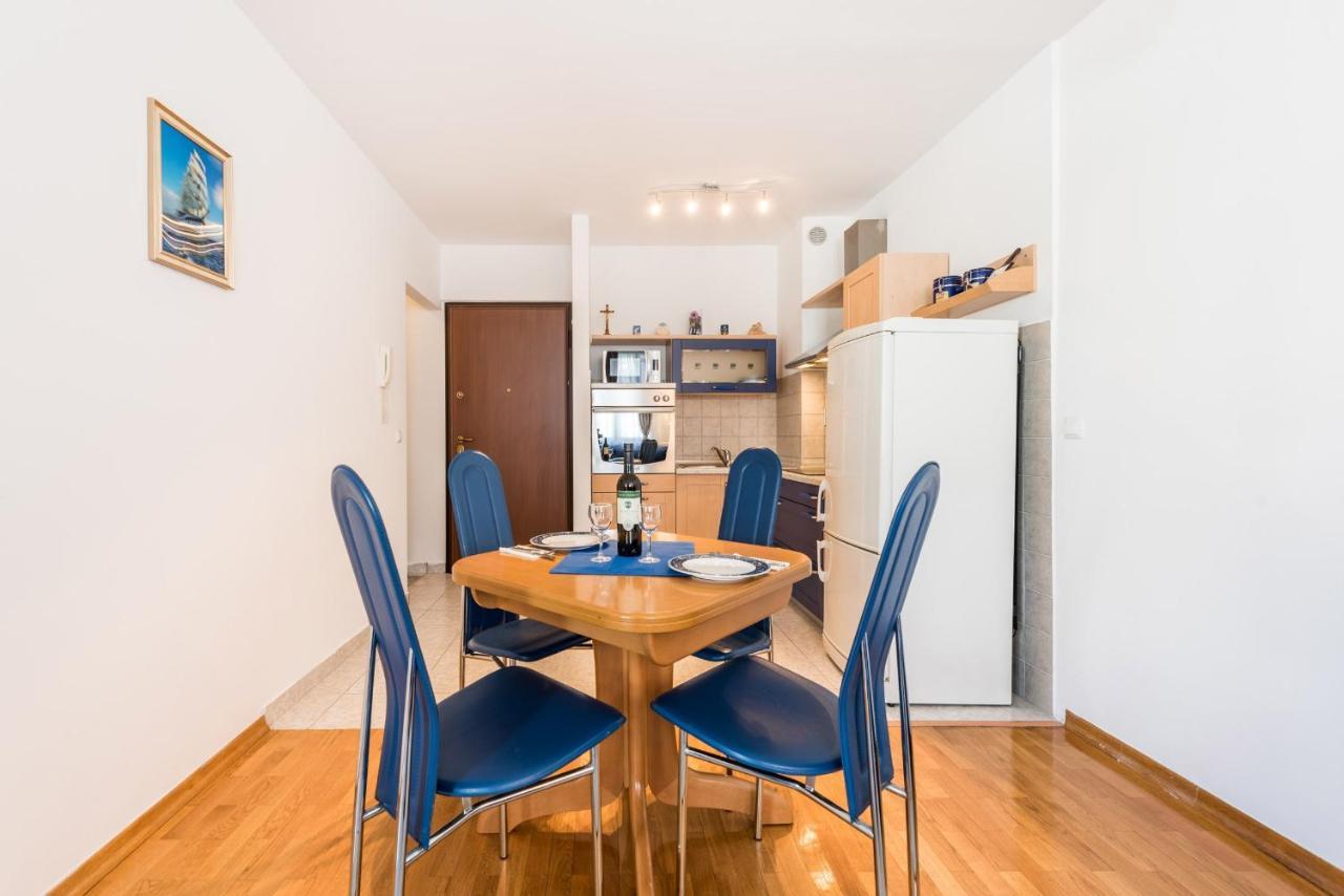 Blue Lagoon Apartment