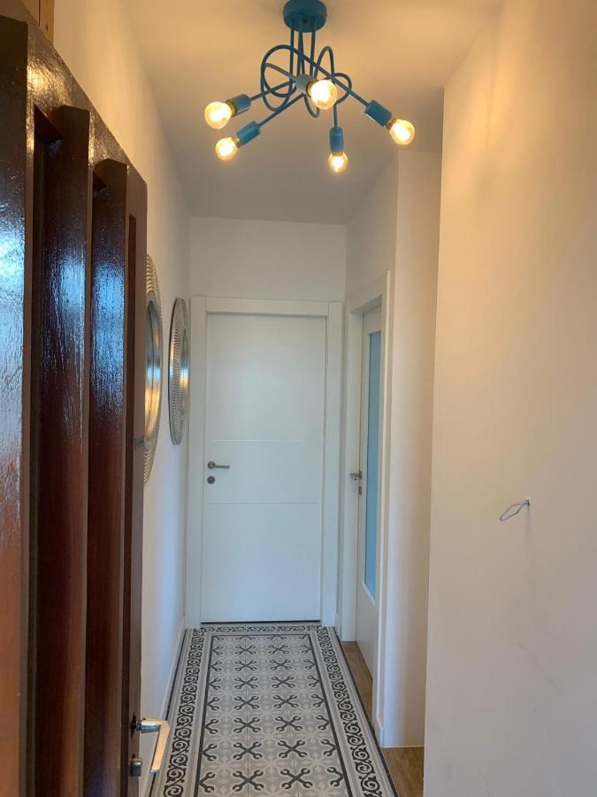Anna Apartment Split