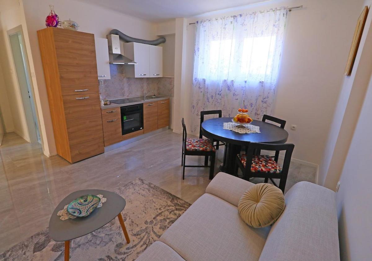Apartamento Elegant Luxury 2-Bedroom Apartment In Split City Center Split