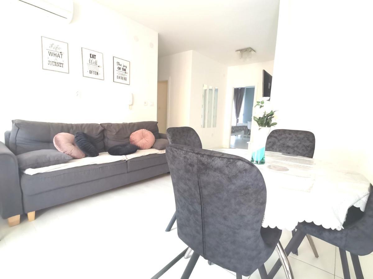 Residential Apartment Split