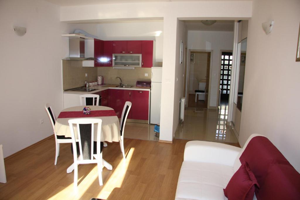 Zuvela Apartment *