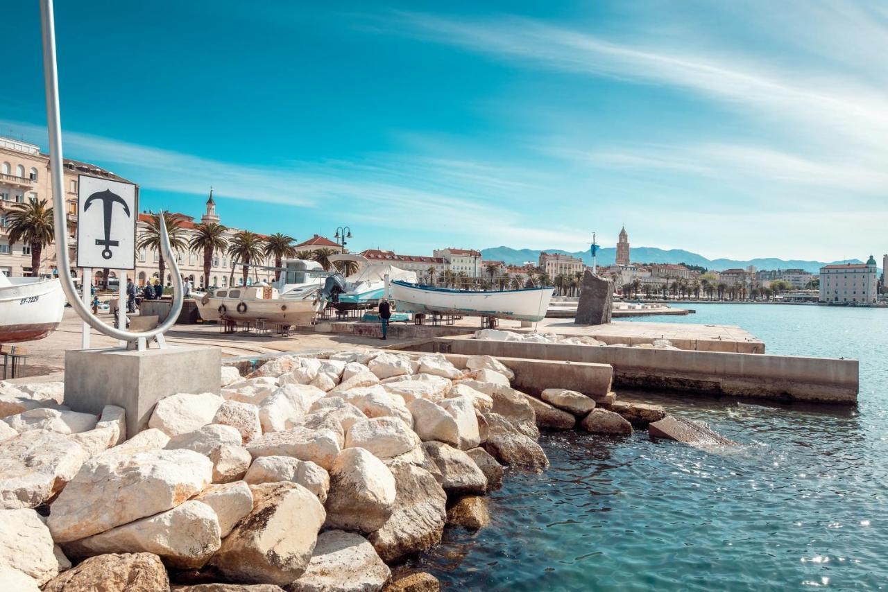 Evala Luxury With Pool And Garden 4* Split