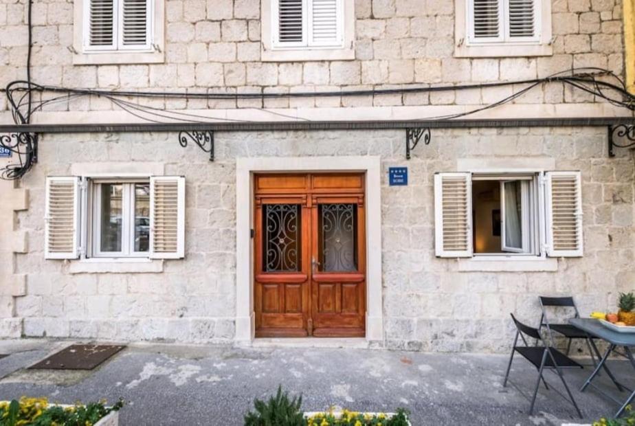 Megy Luxury Guest house *