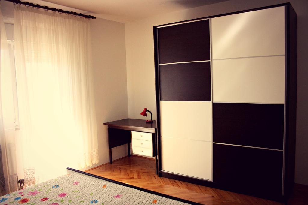 Ivica Apartment *