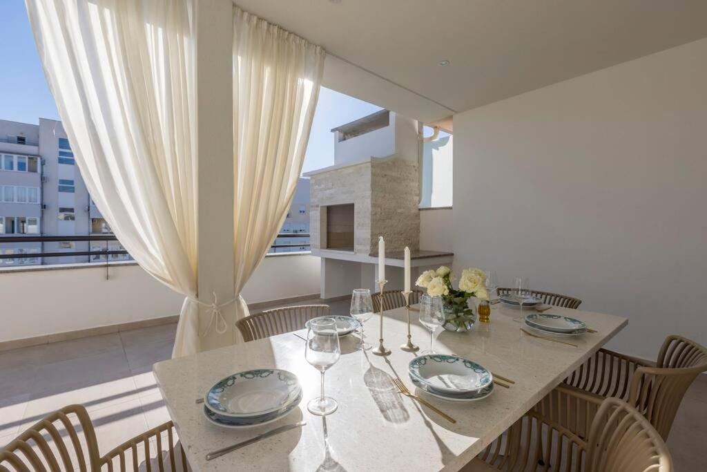 Luxury Rooftop Zalato Apartment Split