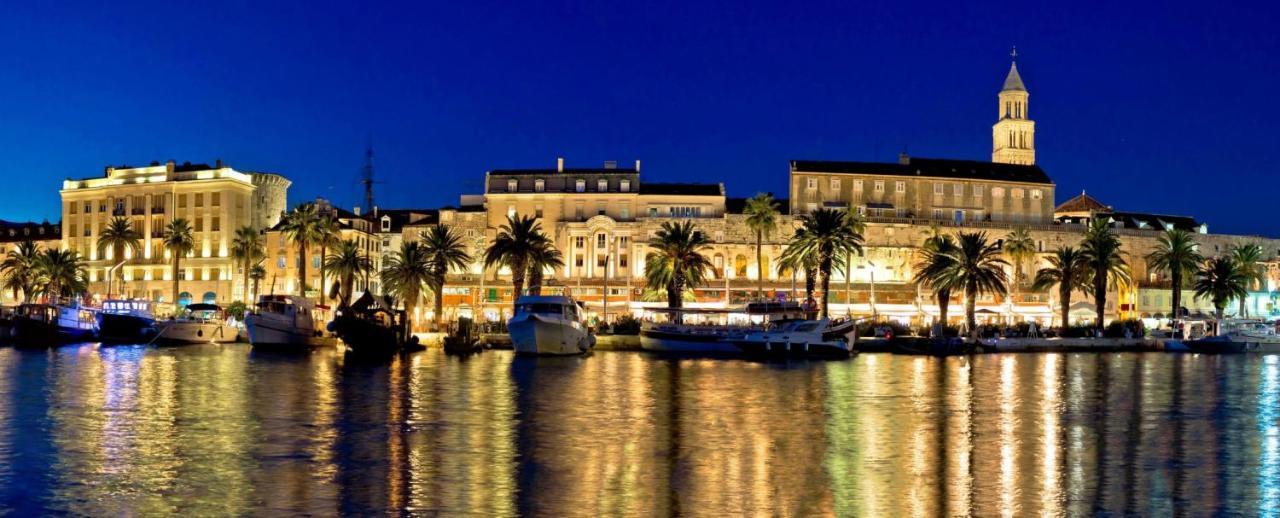 Fabula - W Balcony 4 Min Walk To Apartamento Split
