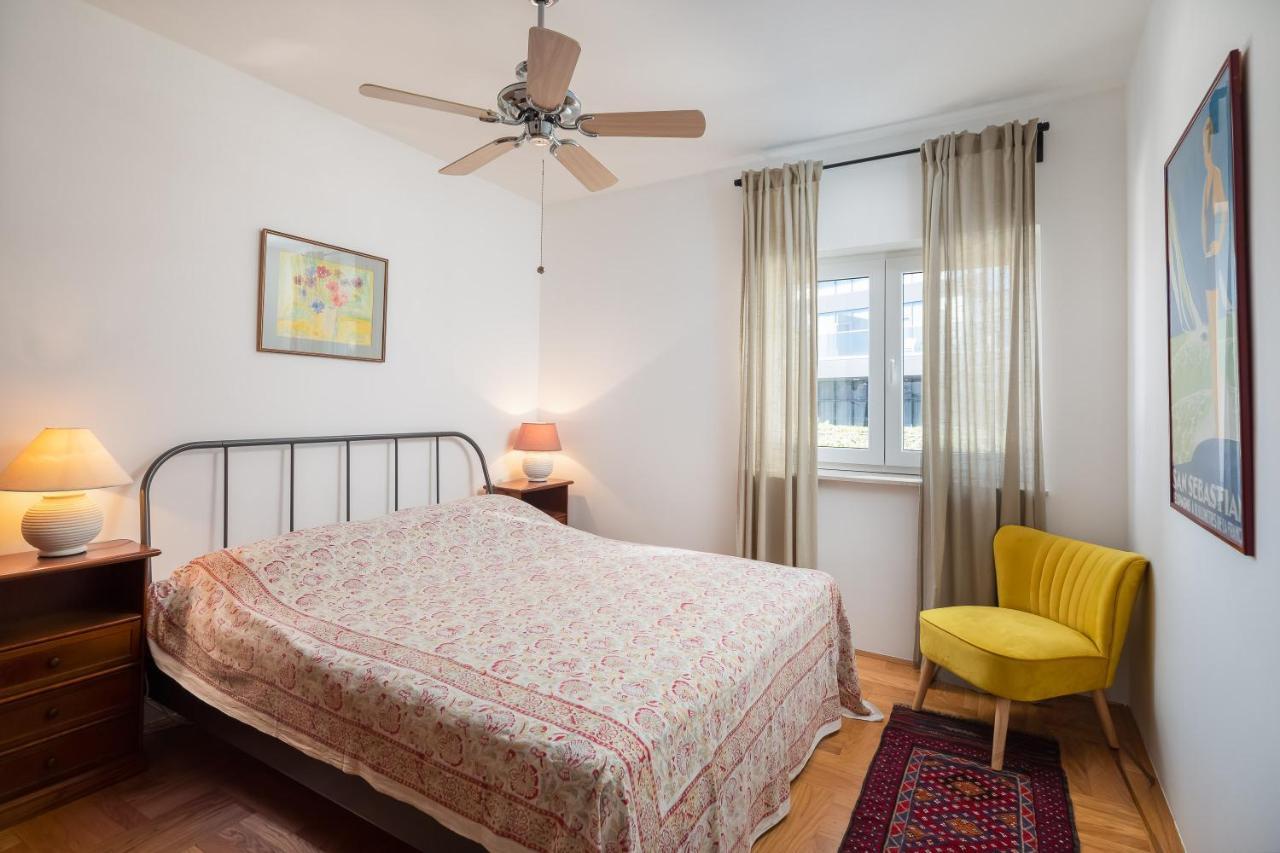 Fabula - W Balcony 4 Min Walk To Apartamento *