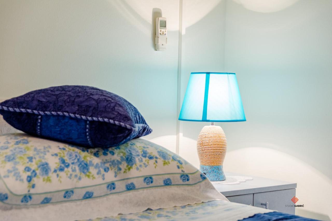 Guesthouse Rooms Split Bed & Breakfast Split