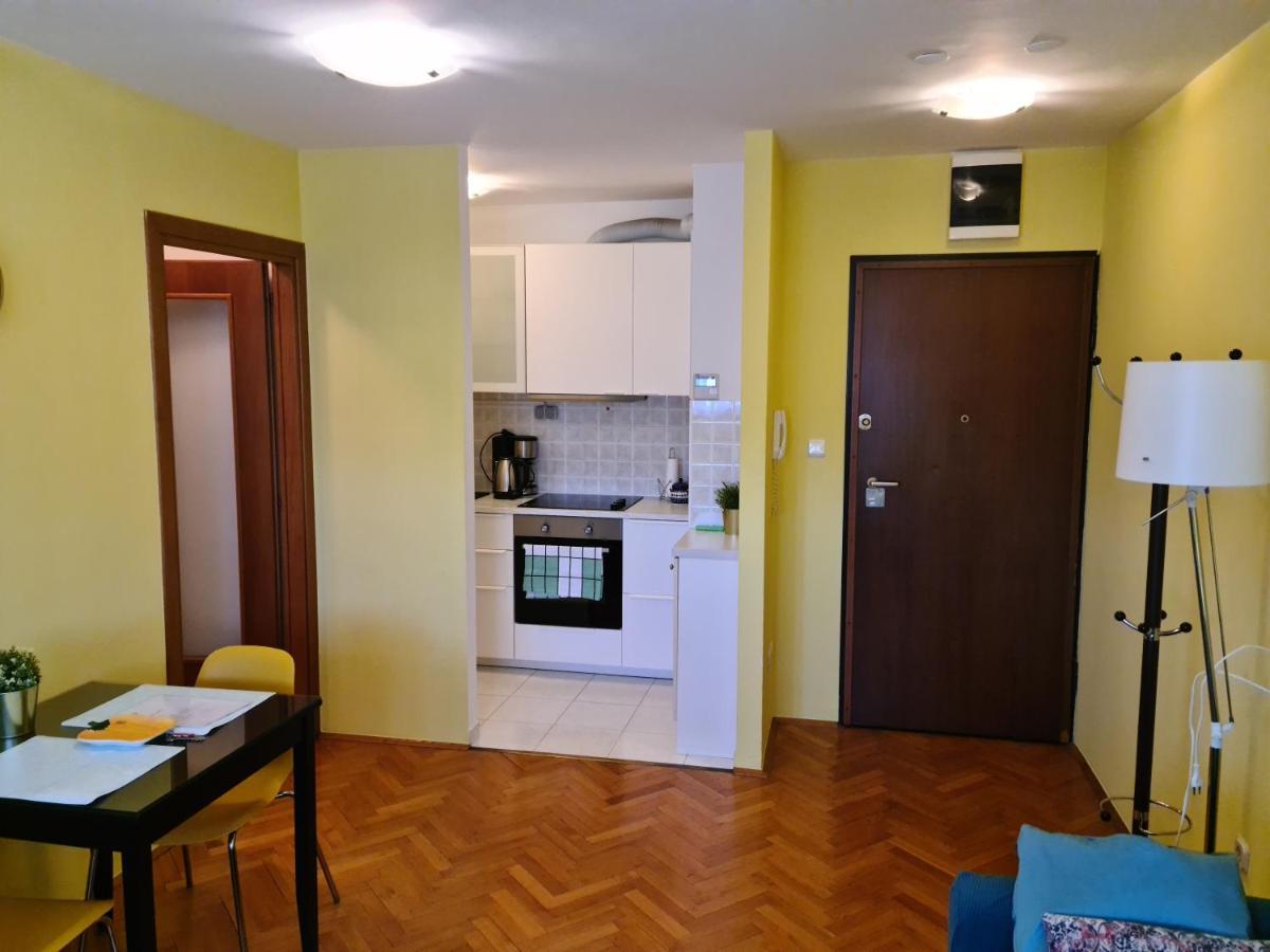 Seagull Apartment *