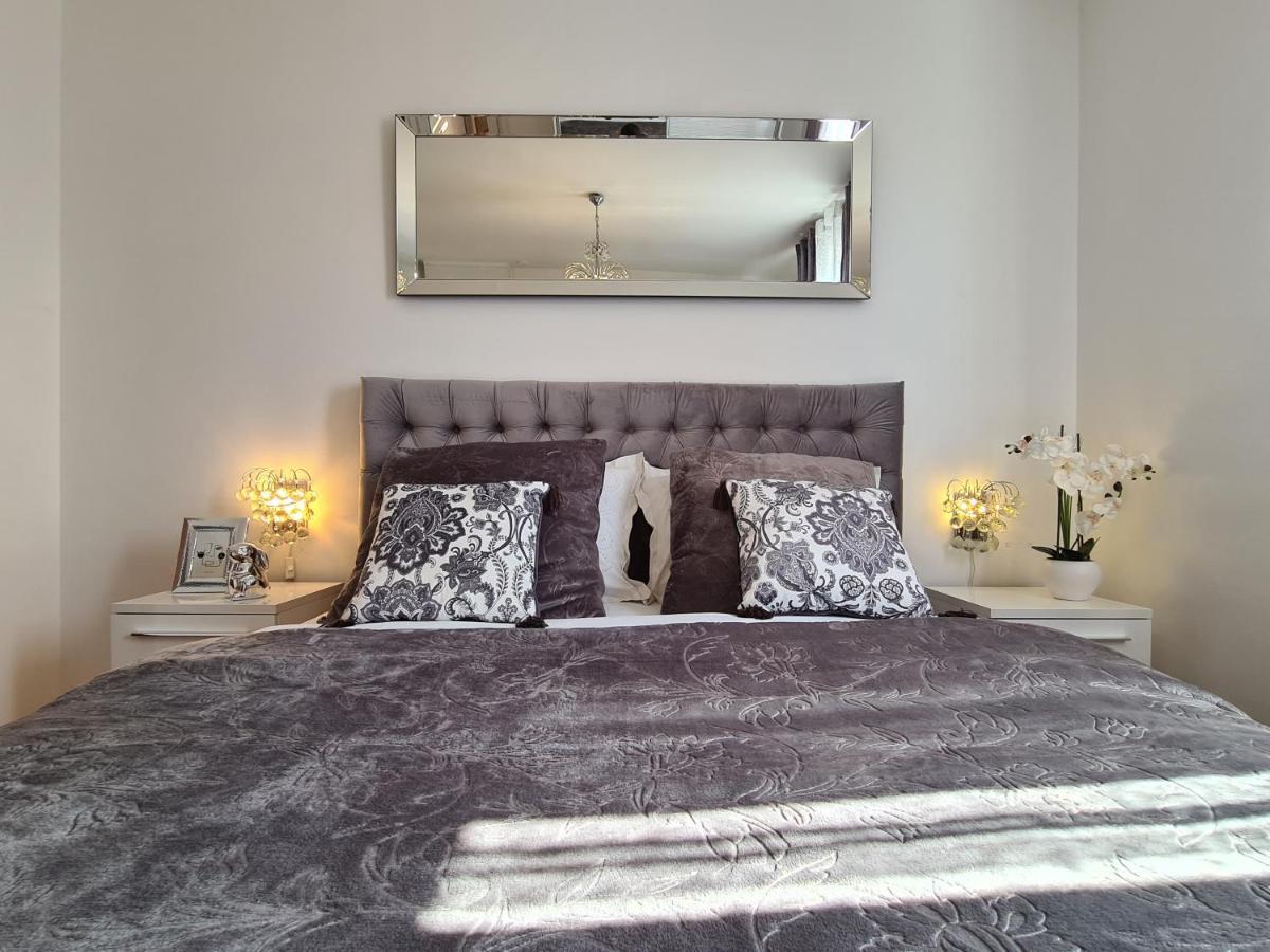Luxurious Majda, 2 Bathrooms And Free Parking Apartment