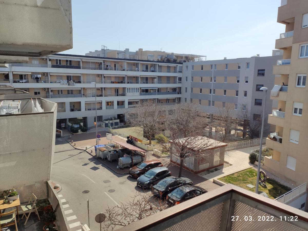 Apartman Antonela With Free Garage Parking Split