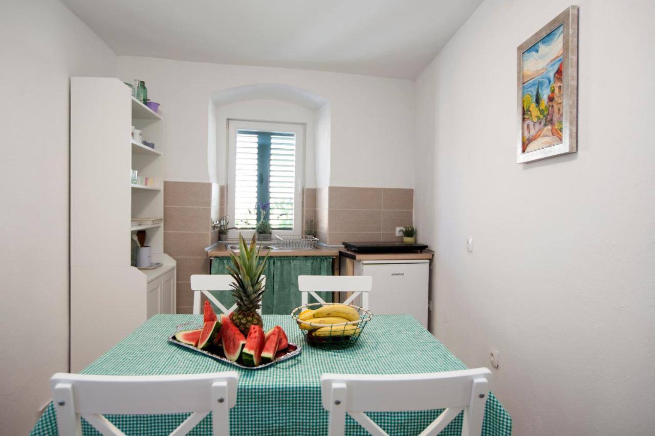 Slavuj Square Apartment Split