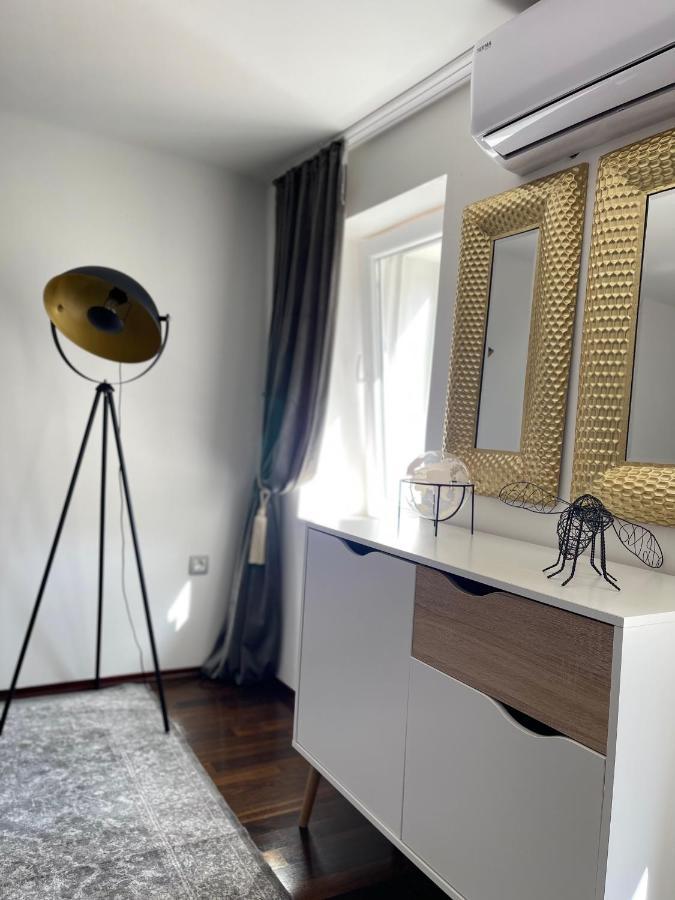 Providenca Apartment Split