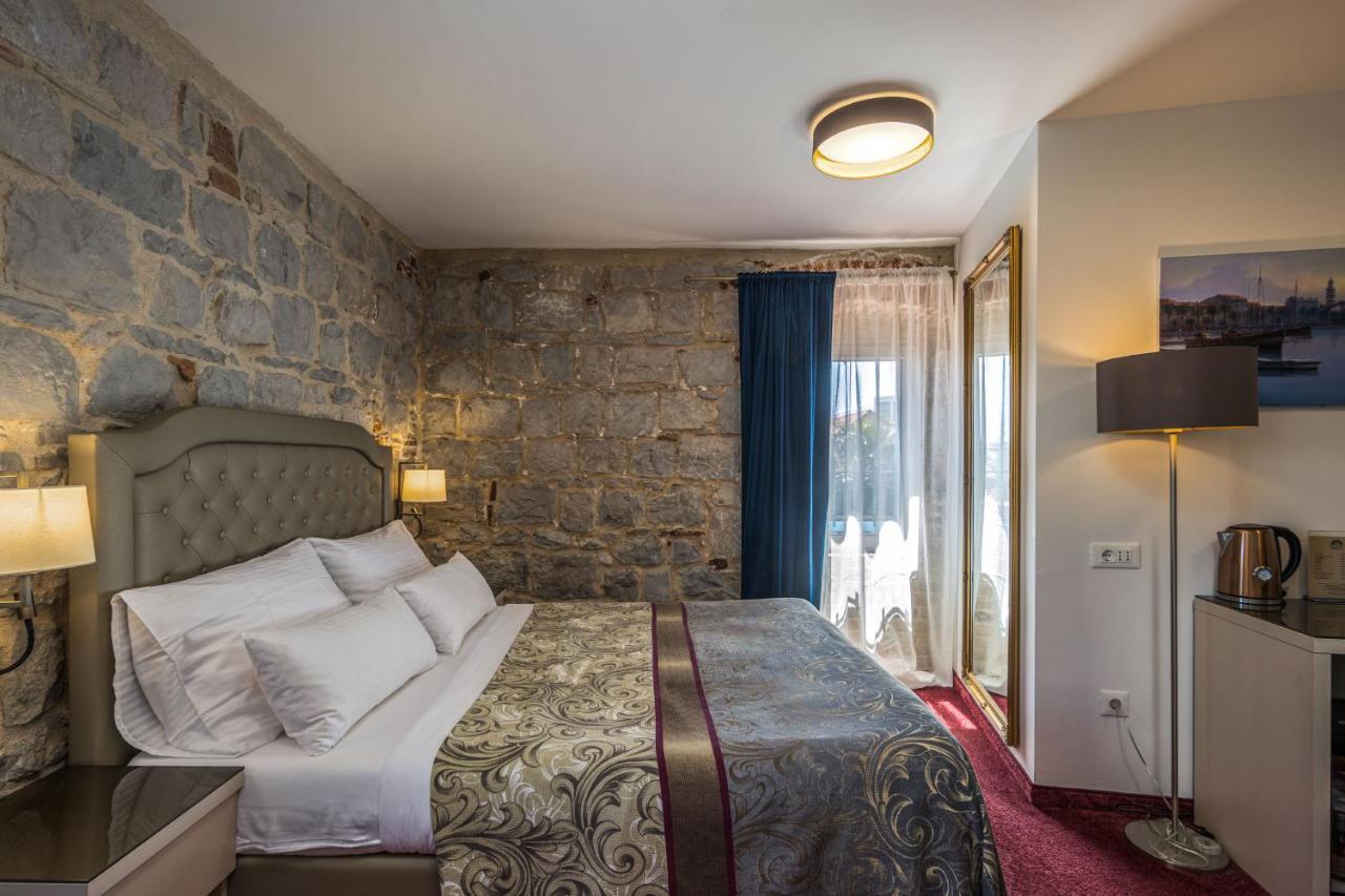 Agava Hotel 4*