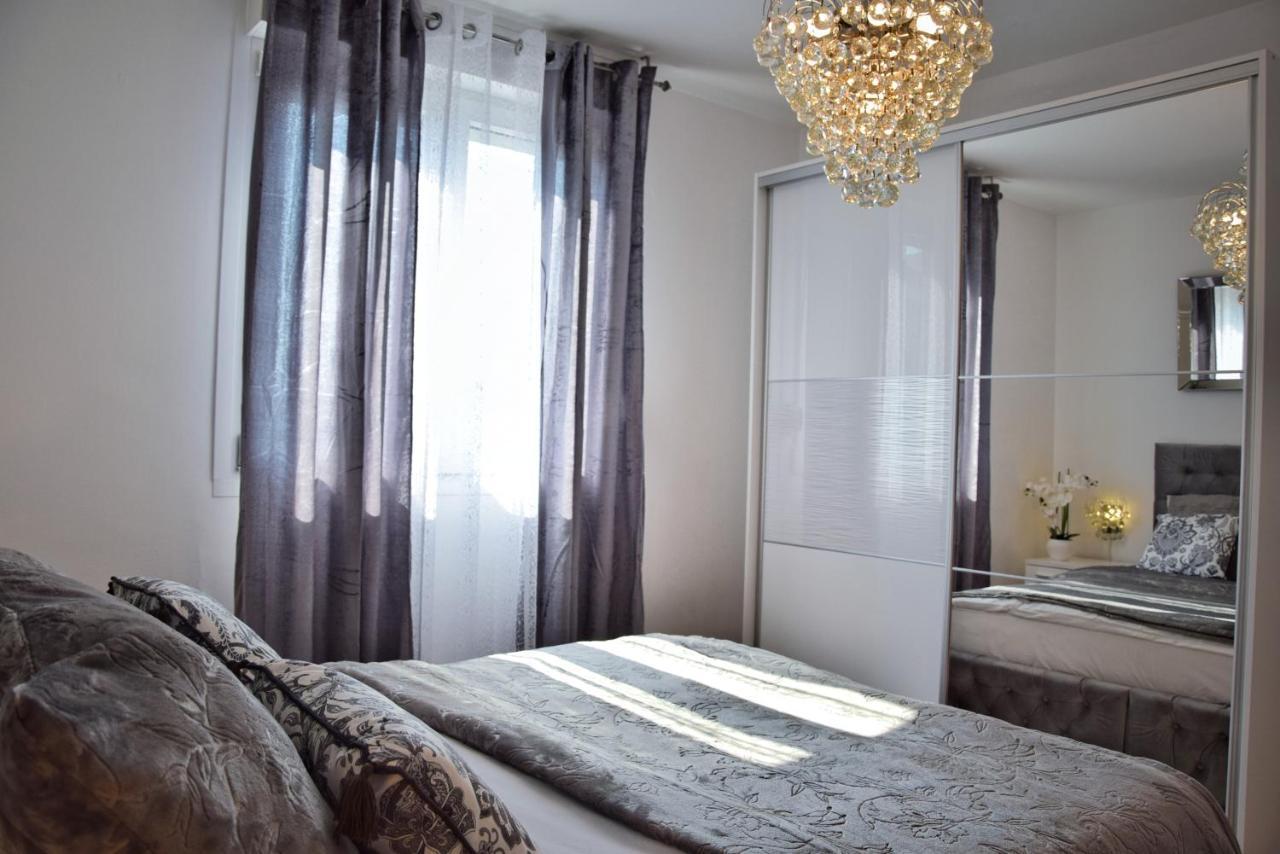 Apartment Luxurious Majda, 2 Bathrooms And Free Parking