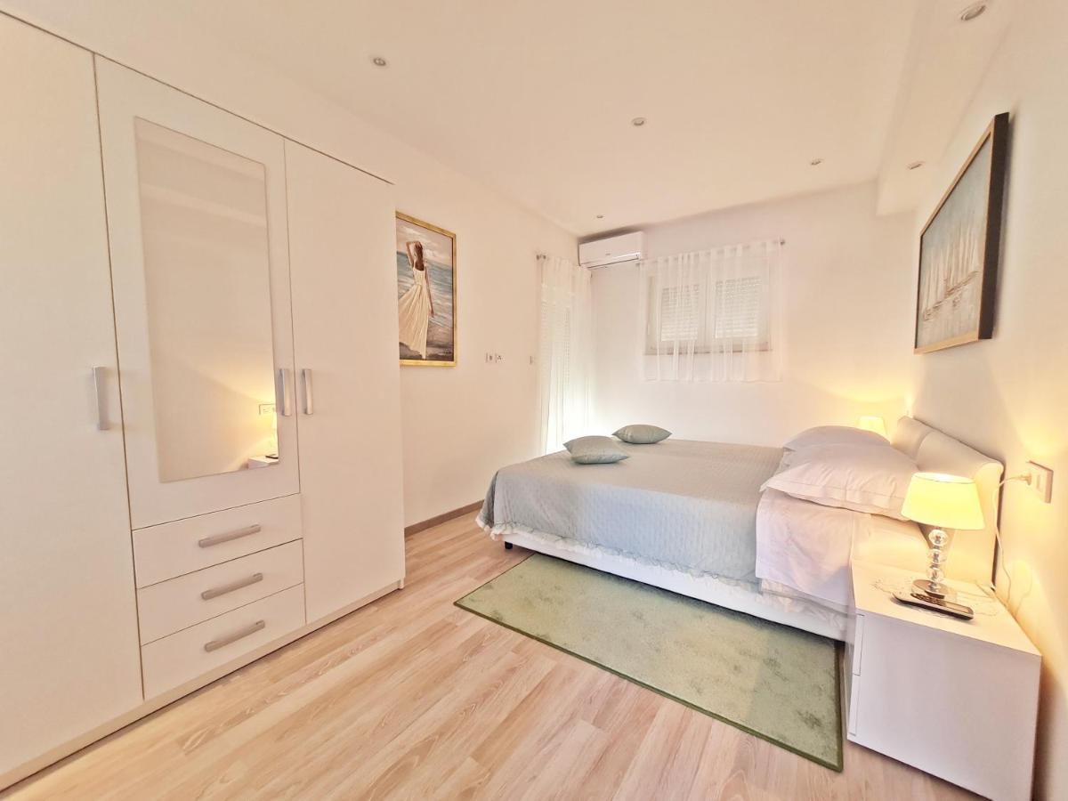 City Ana Apartamento