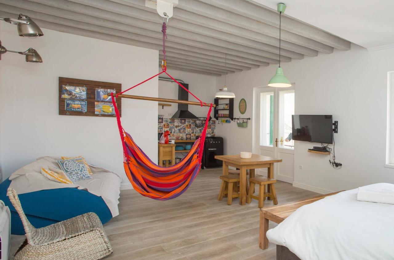 Apartman Central Chic And Cozy *