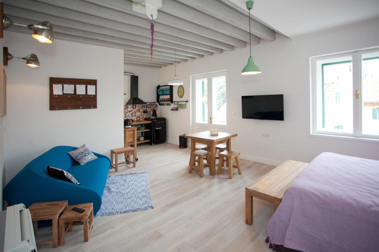 Central Chic And Cozy Apartman *
