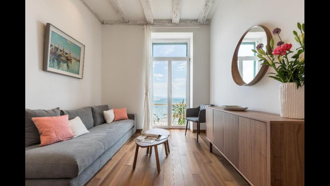 Adriatik Lux Riva Apartment Split