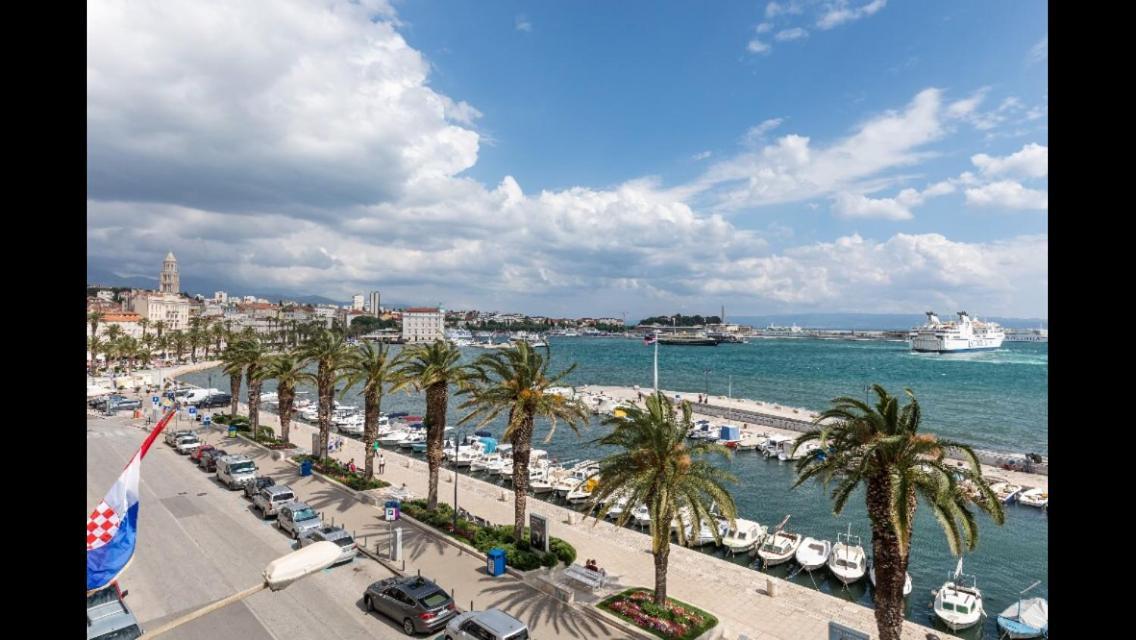Adriatik Lux Riva Apartment