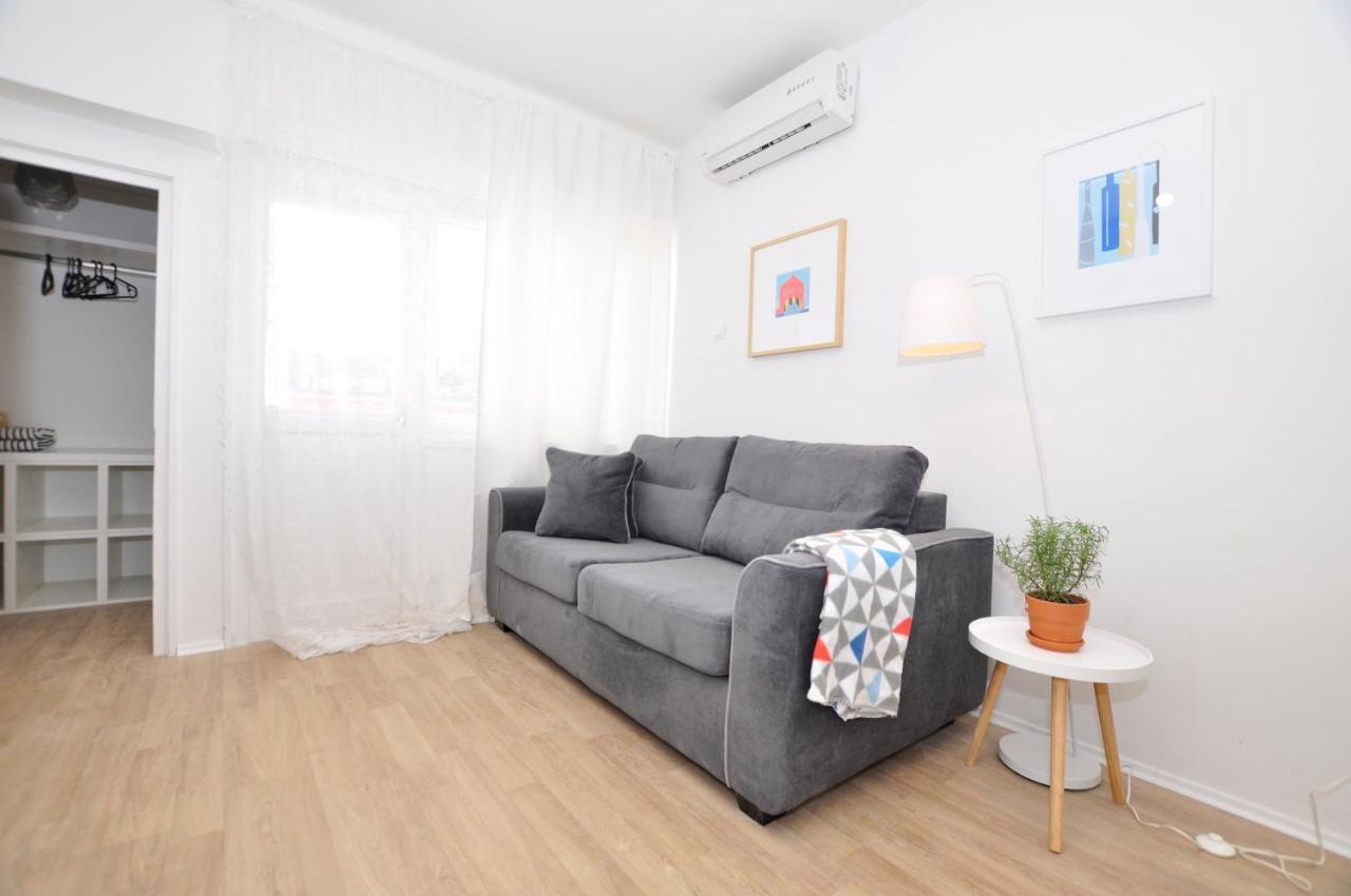 Apartment & In The Centre *