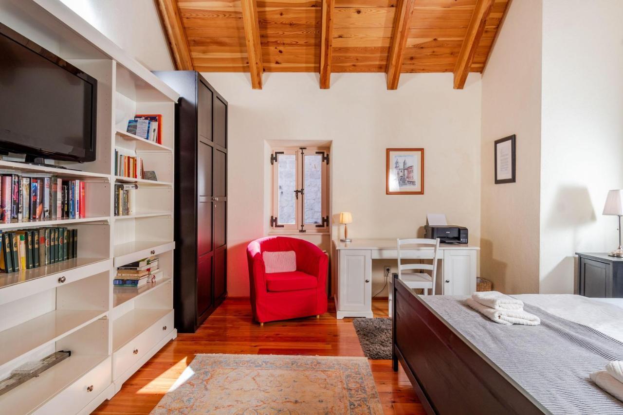 Holiday home Villa-varos-palm-garden *