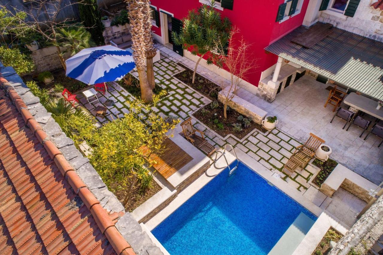 Holiday home Villa-varos-palm-garden