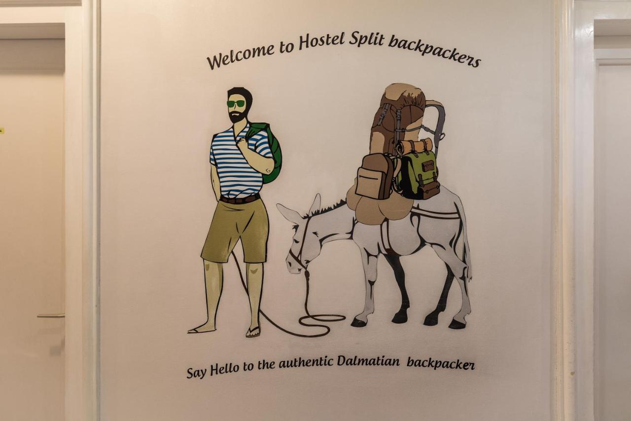 Hostel Backpackers *