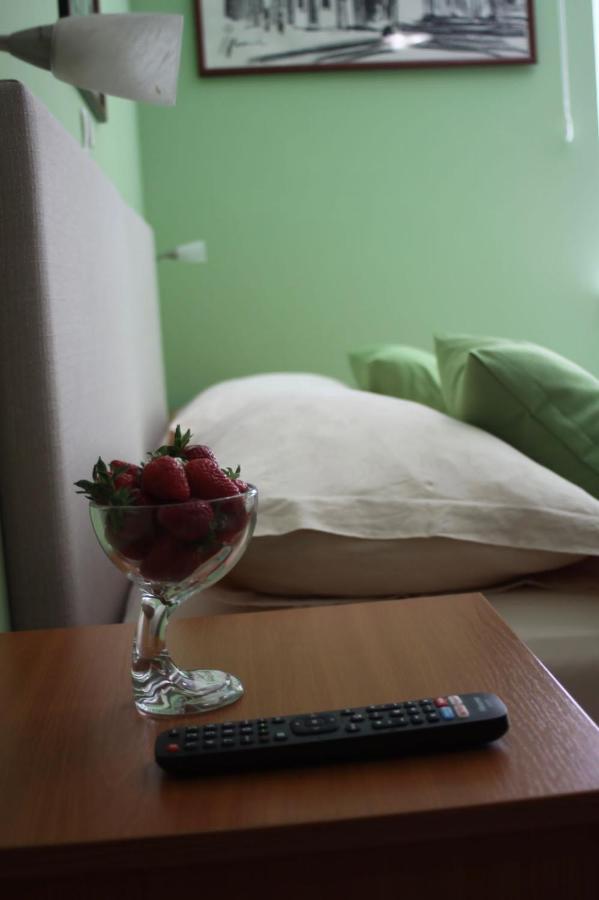Rooms Toni Palace 4*