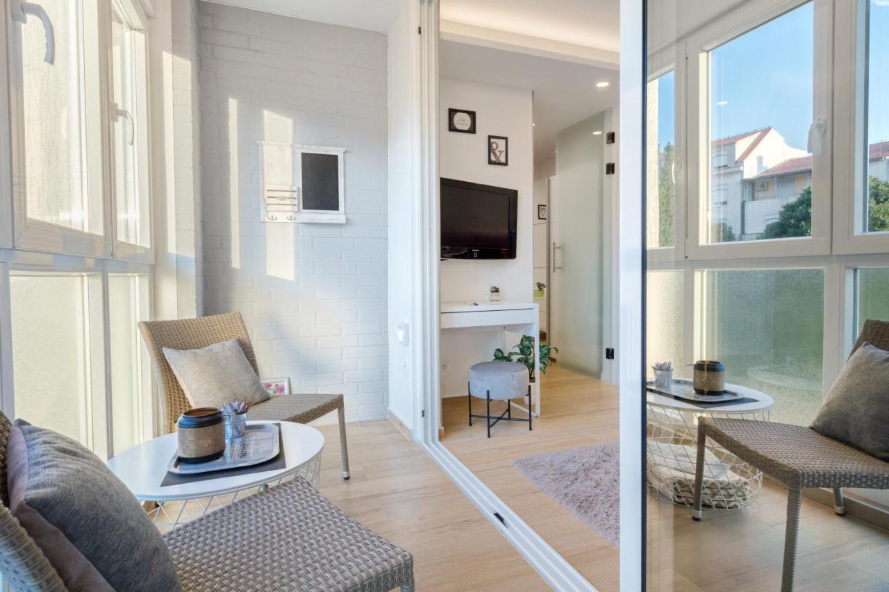 Brand New Elite Apartment
