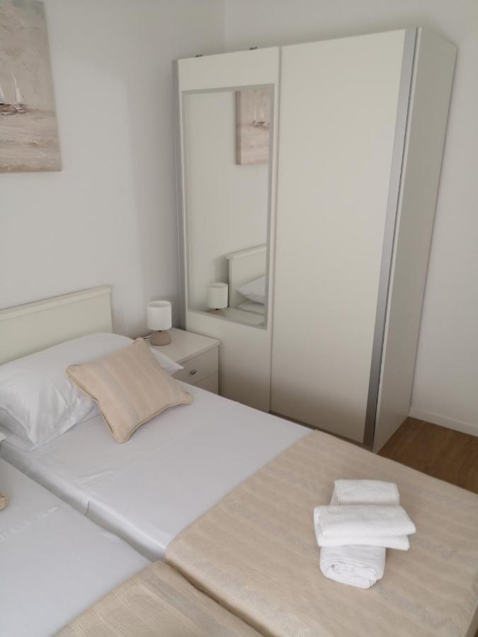 Mateo Apartment Split