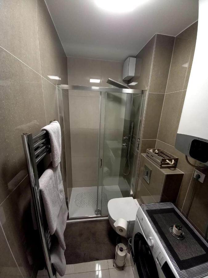 Sunshine Apartment