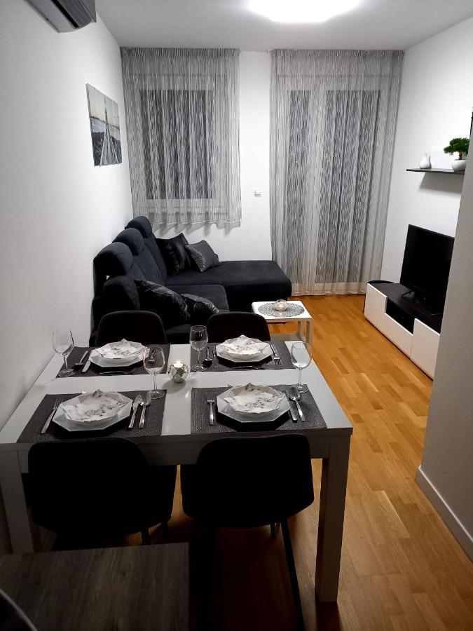 Sunshine Apartment