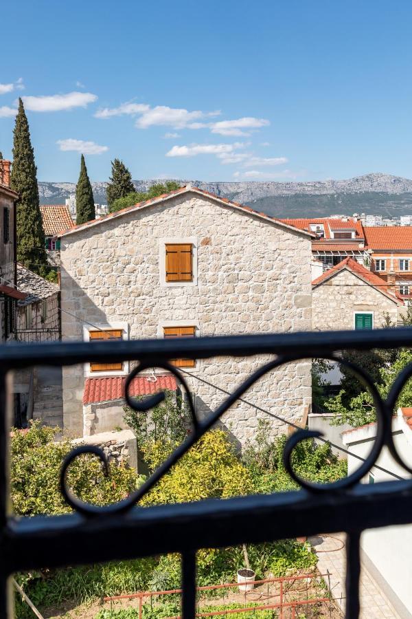 Apartment Blue Dreams In The Old Town With A Sea View Split