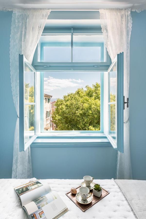 Apartment Blue Dreams In The Old Town With A Sea View