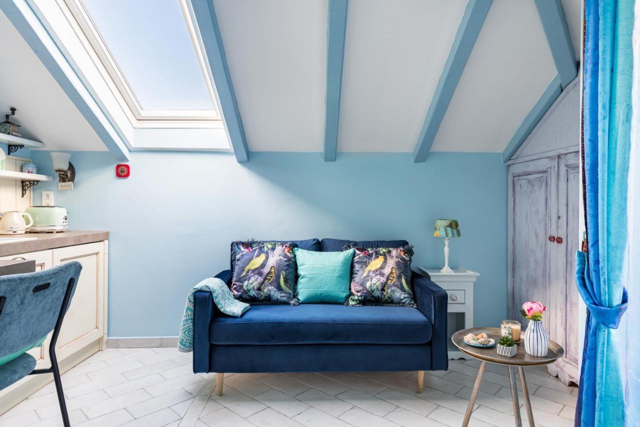 Blue Dreams In The Old Town With A Sea View Apartment *