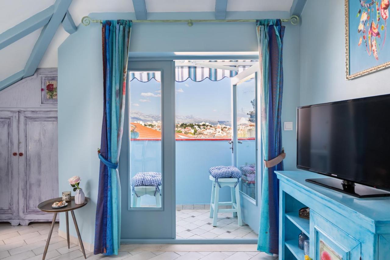 Apartment Blue Dreams In The Old Town With A Sea View Split
