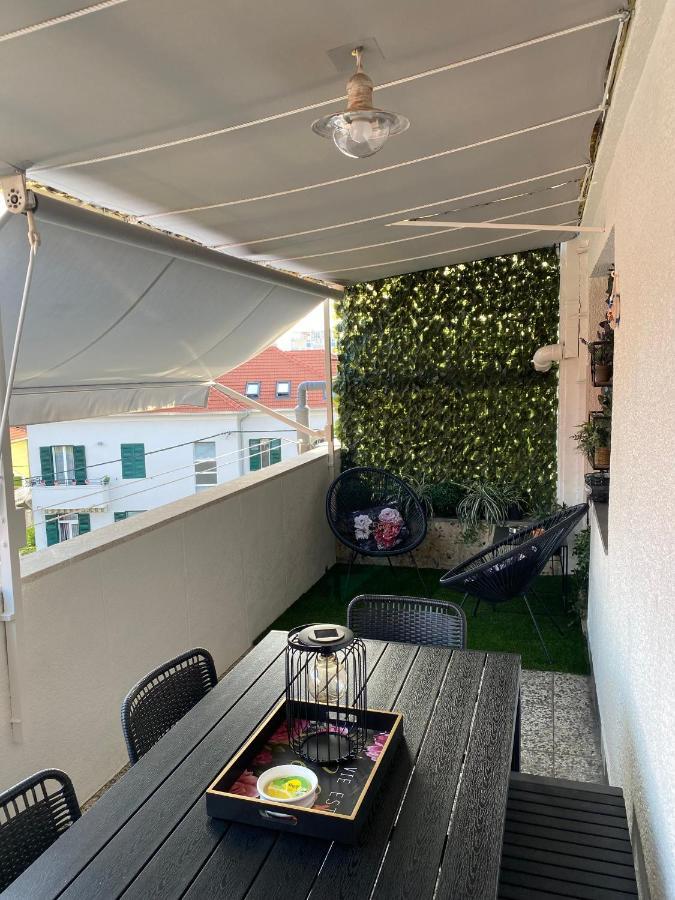 Avita Apartment Split