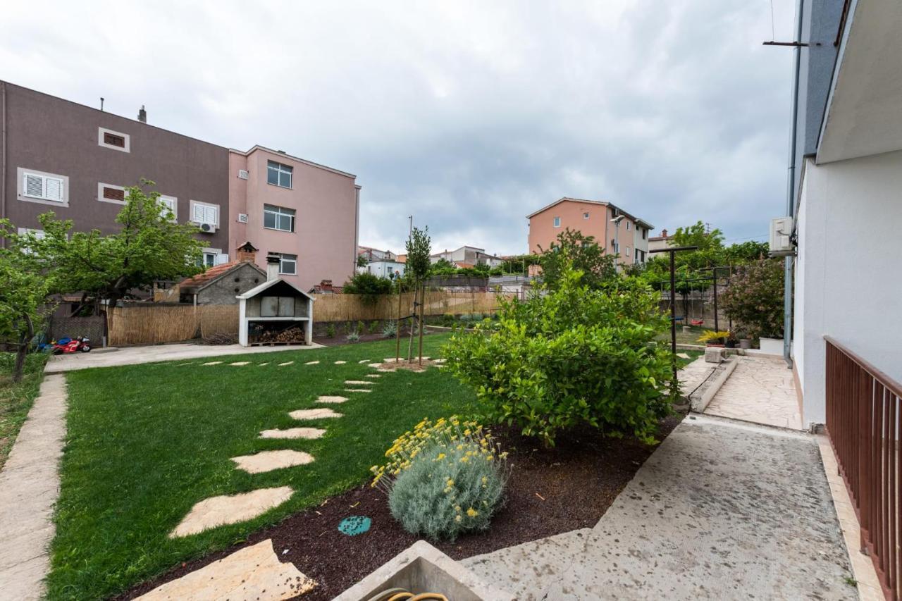 B&r Apartman