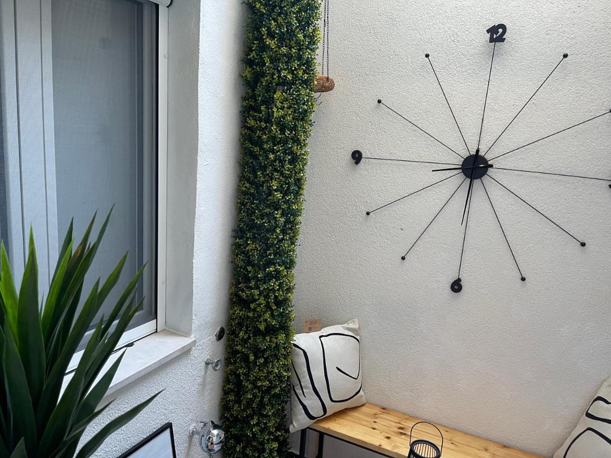 Guest house Spalatum New Chic & With Kitchen And Terrace - Centre Split