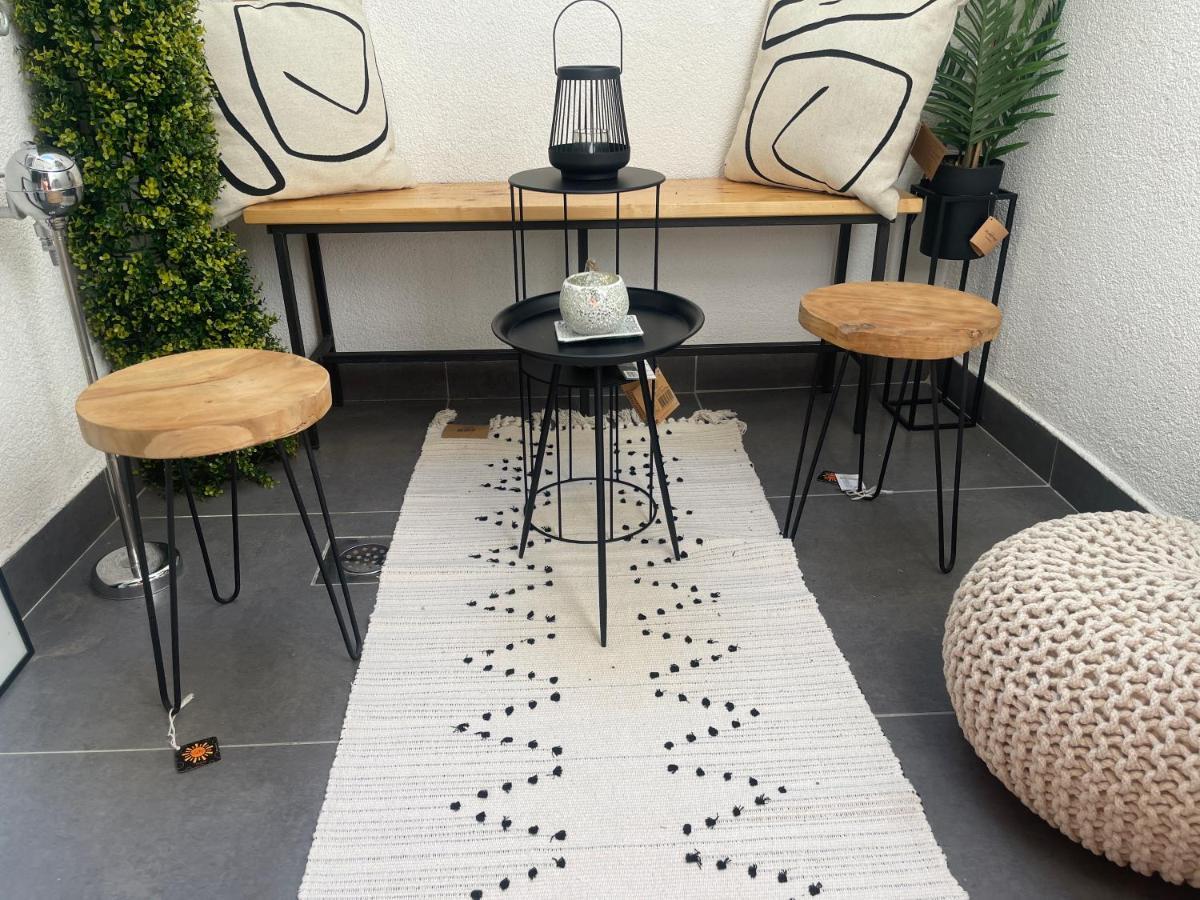 Guest house Spalatum New Chic & With Kitchen And Terrace - Centre