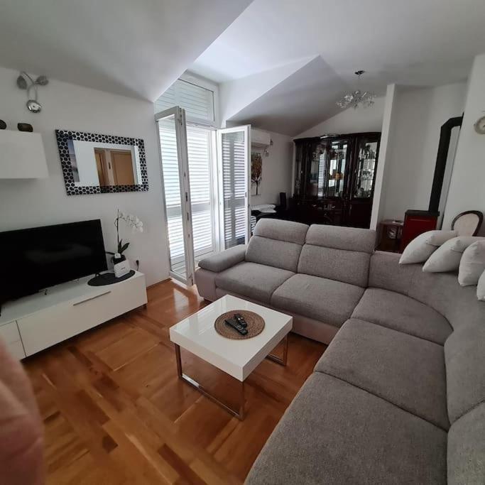 Delux Sue Apartment