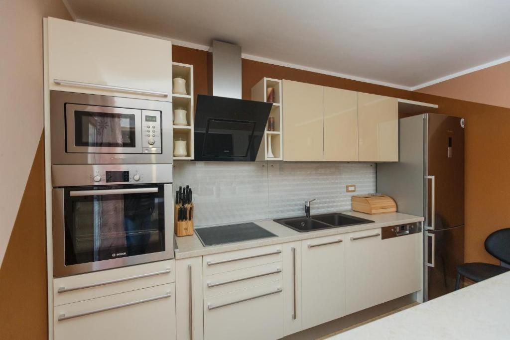 Luxury Near Bacvice Beach