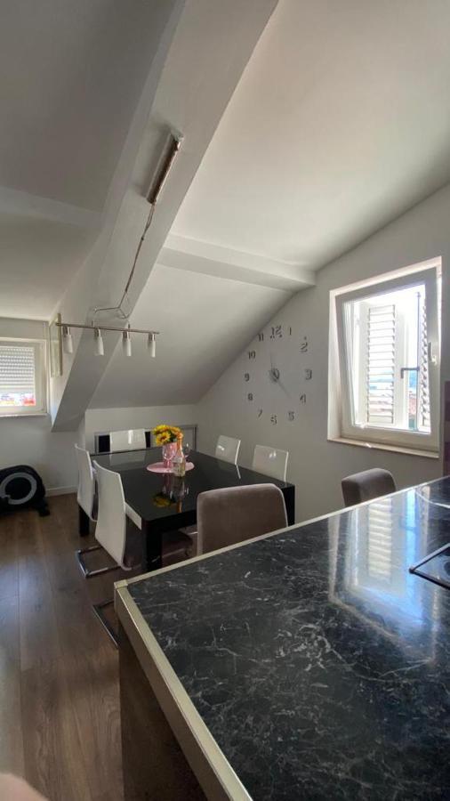 Appartement Luxury Near Bacvice Beach