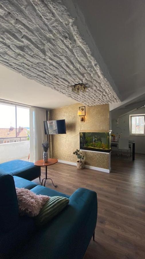 Luxury Near Bacvice Beach Appartement