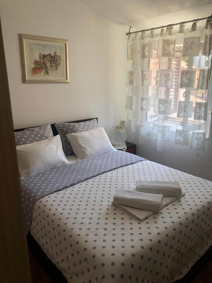Appartement Old Town Nina 2