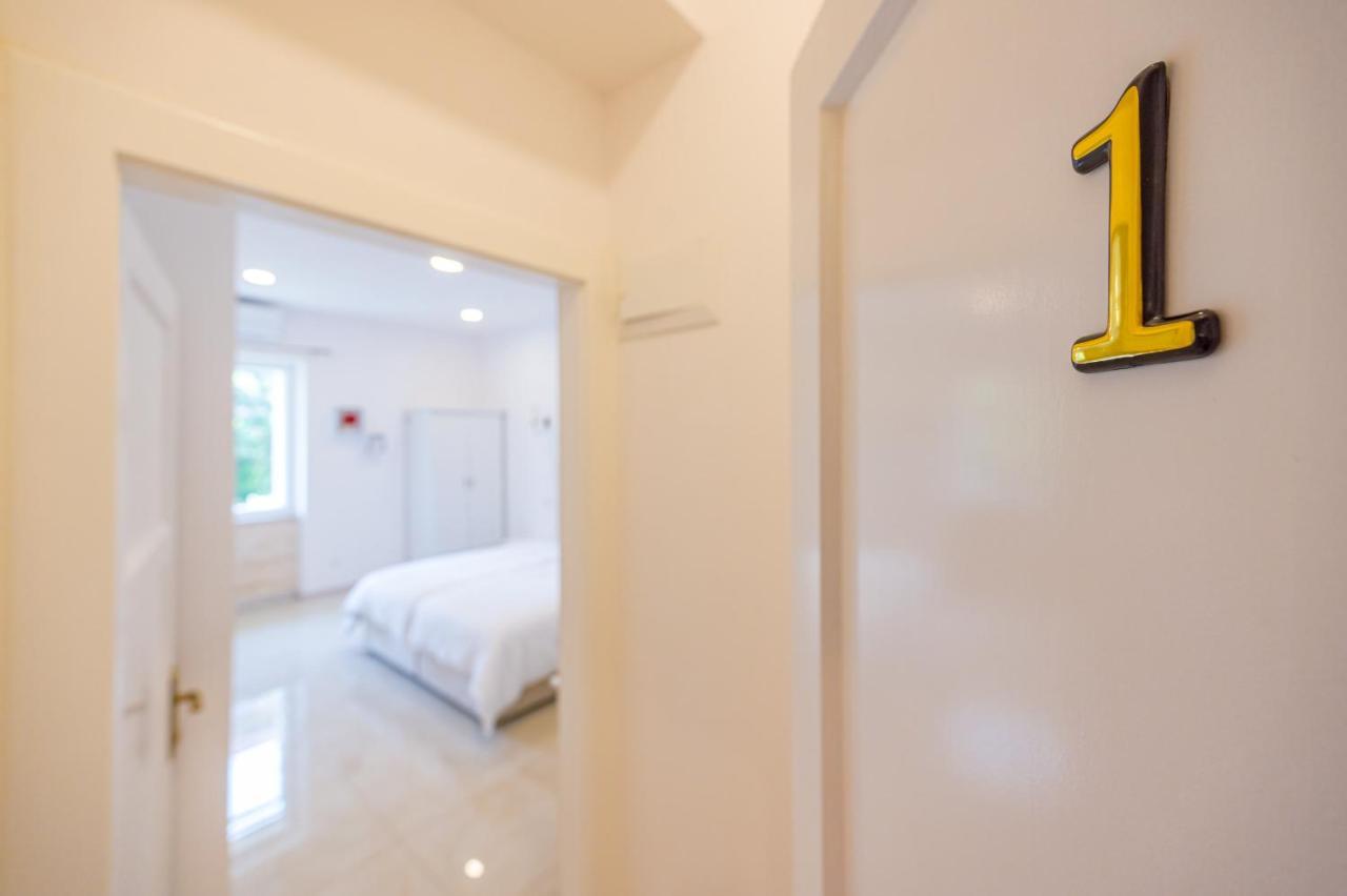 Summer Breeze Luxury Gasthof Split